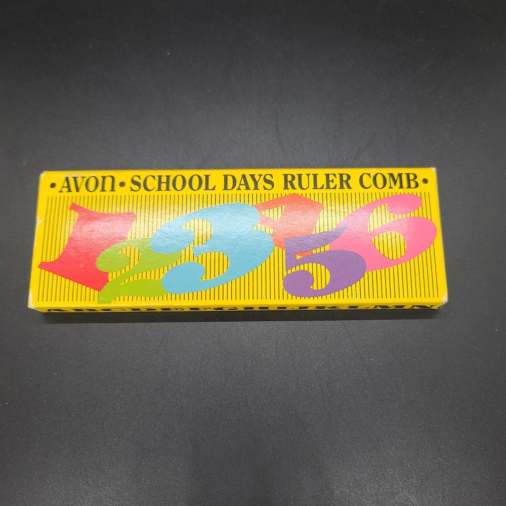 Avon School Days Ruler Comb - Picture 1 of 10